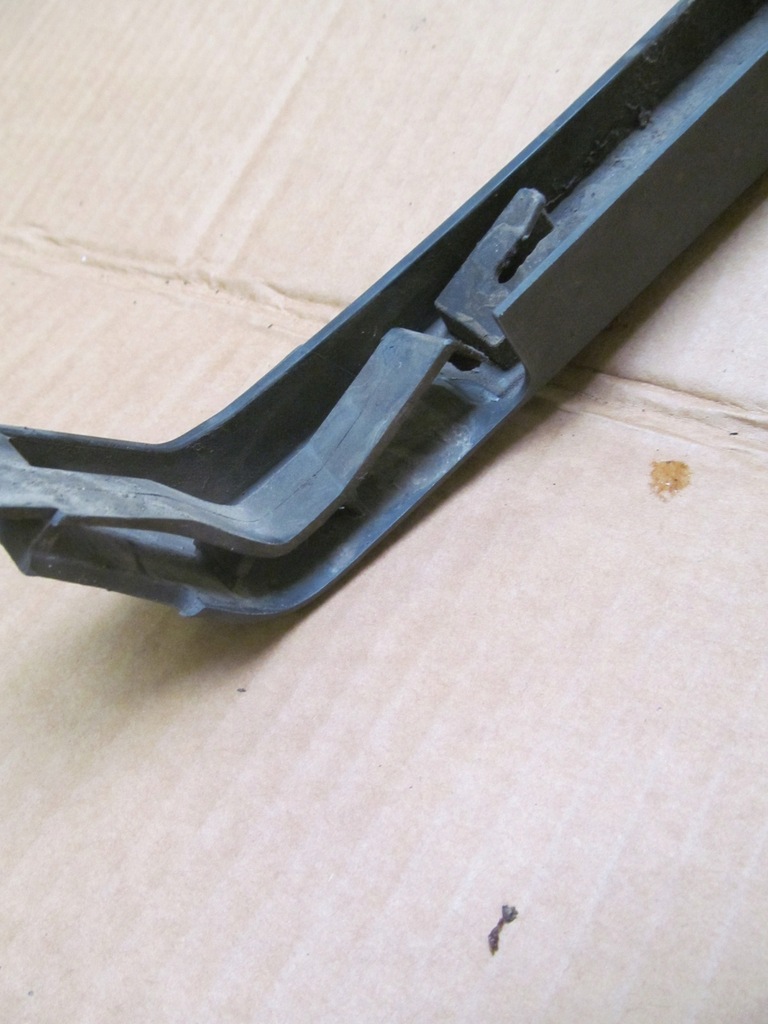 фото №11, Vw tiguan 07-11 накладка крила правий задня c401