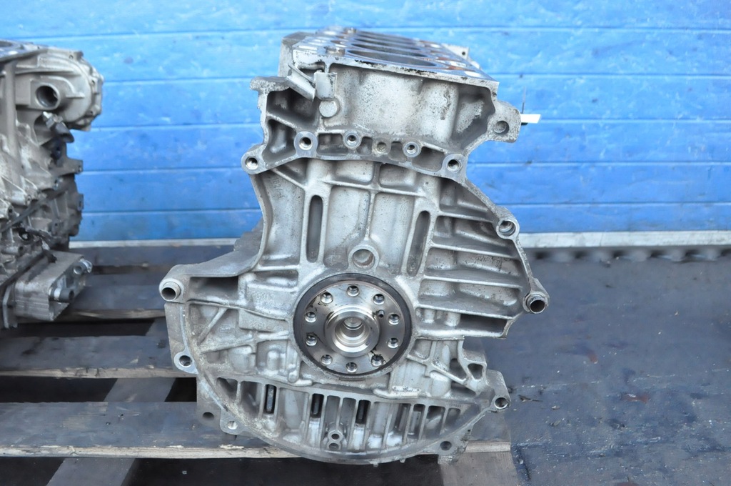 фото №7, Volvo s60 v60 xc60 v70 s80 2.0 d3 блок dół двигуна d5204t2 d5204t5 d5204t