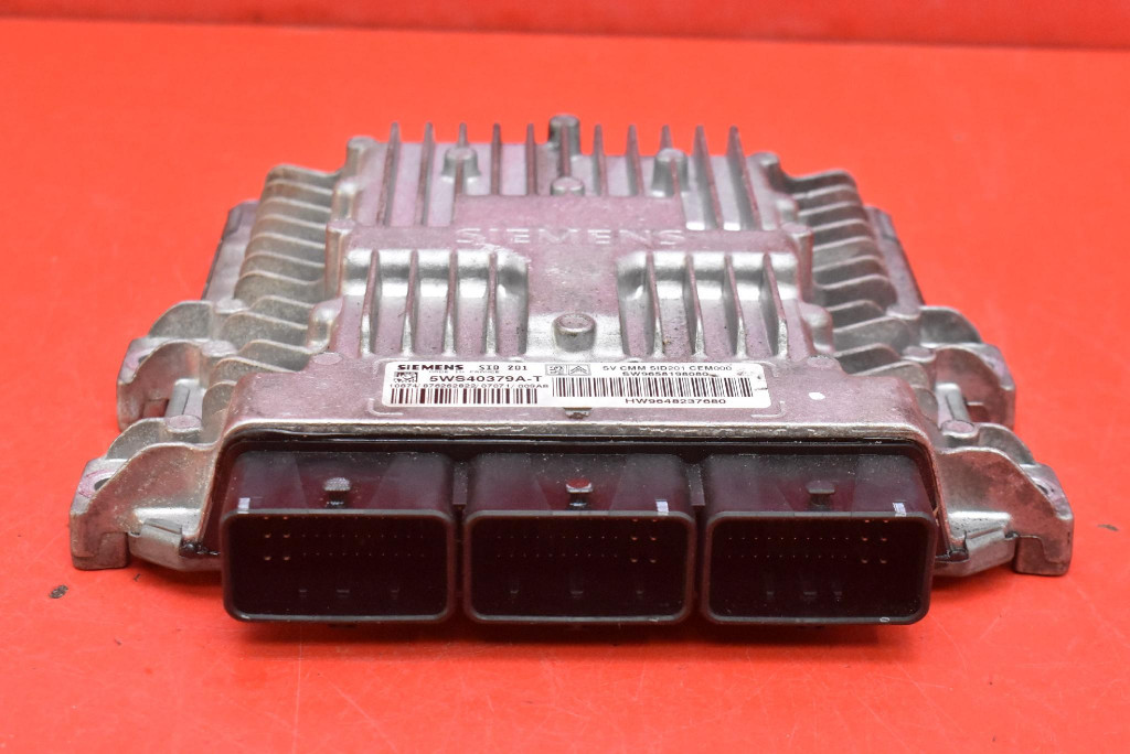 фото №6, Блок управления бортовой компьютер двигателя sw9658198080 citroen c6 1 i 2.7 hdi 208 km 04-12