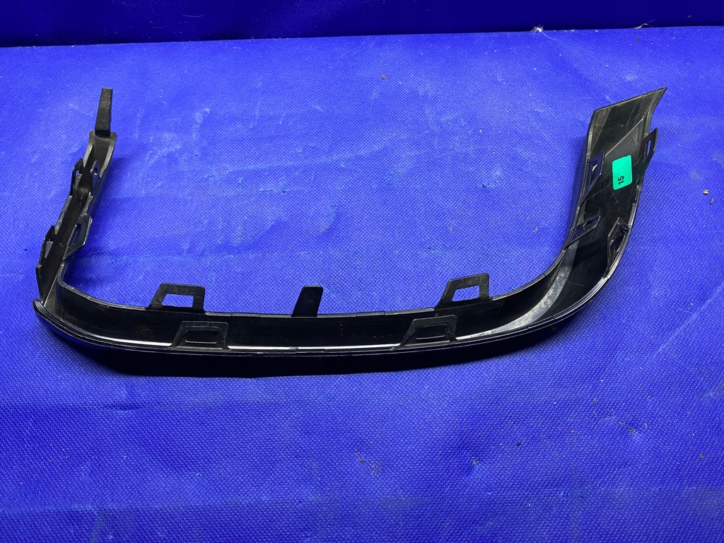 фото №8, Audi s3 rs3 правая рамка выхлоп диффузор решётка молдинг декор 8v5807732