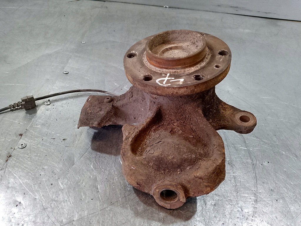 фото №5, Поворотный кулак левый перед vw crafter 2.5 tdi