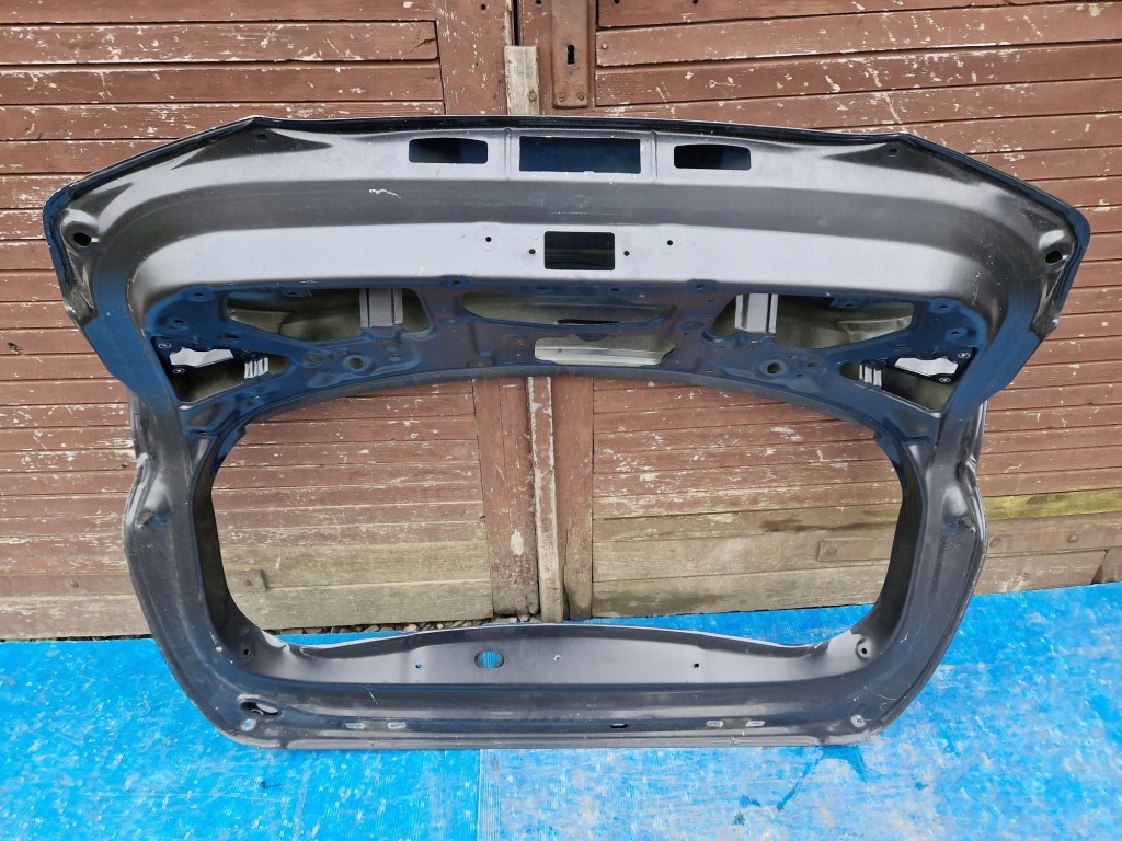 фото №2, Кришка багажника задня kia stonic 2017r-