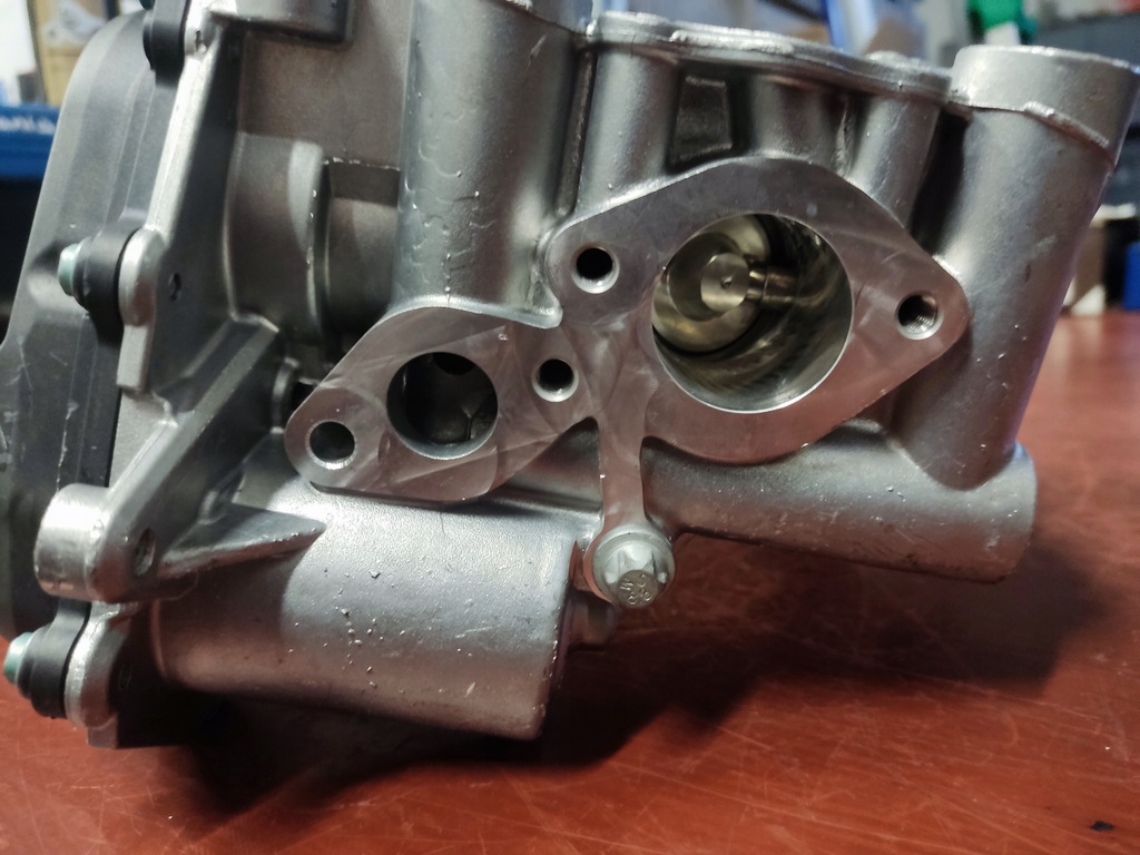 фото №6, Радиатор выхлопных газов клапан egr mercedes-benz a6561403701