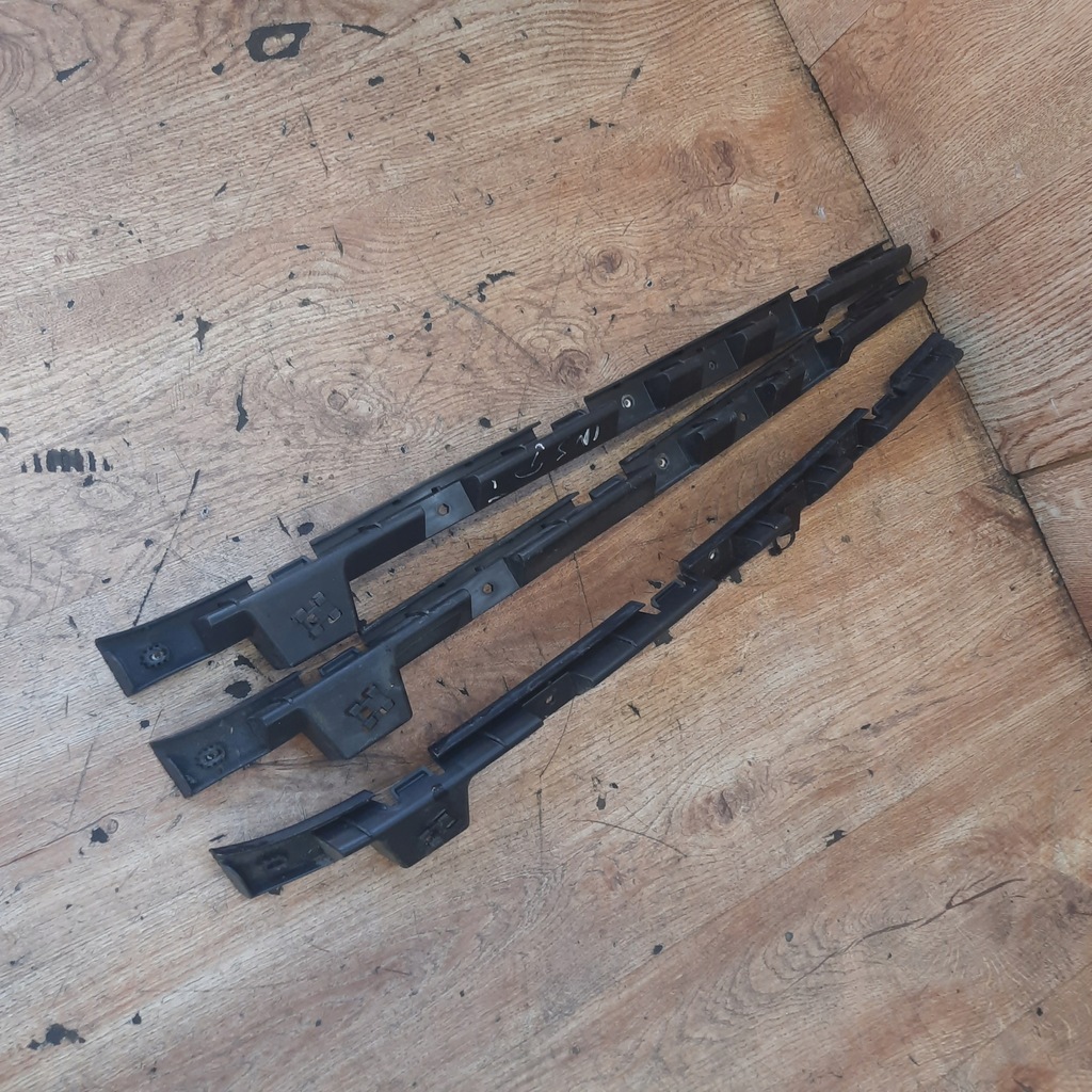 фото №1, Напрямна бампера лівий задня insignia kombi 13239123