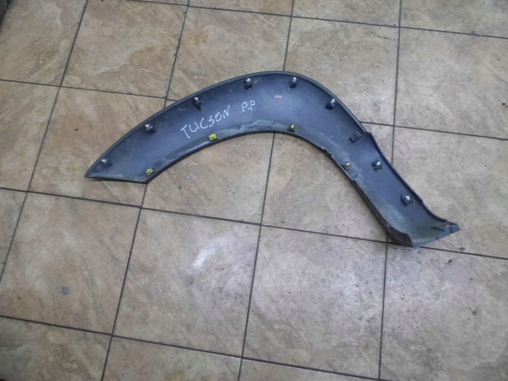 фото №4, Tucson i 2.0crdi 07' молдинг крыла правый перед
