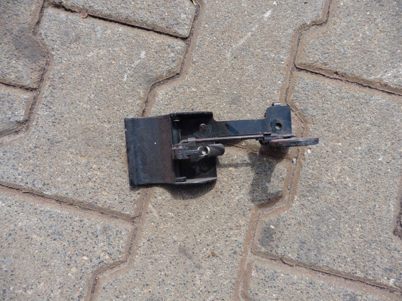 фото №1, Hyundai tucson iii 3 засов капот