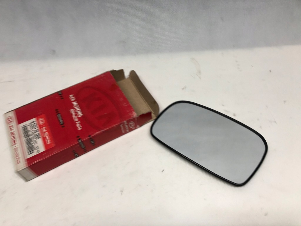 фото №1, Kia sportage i левый вкладыш зеркало 0k02169185a