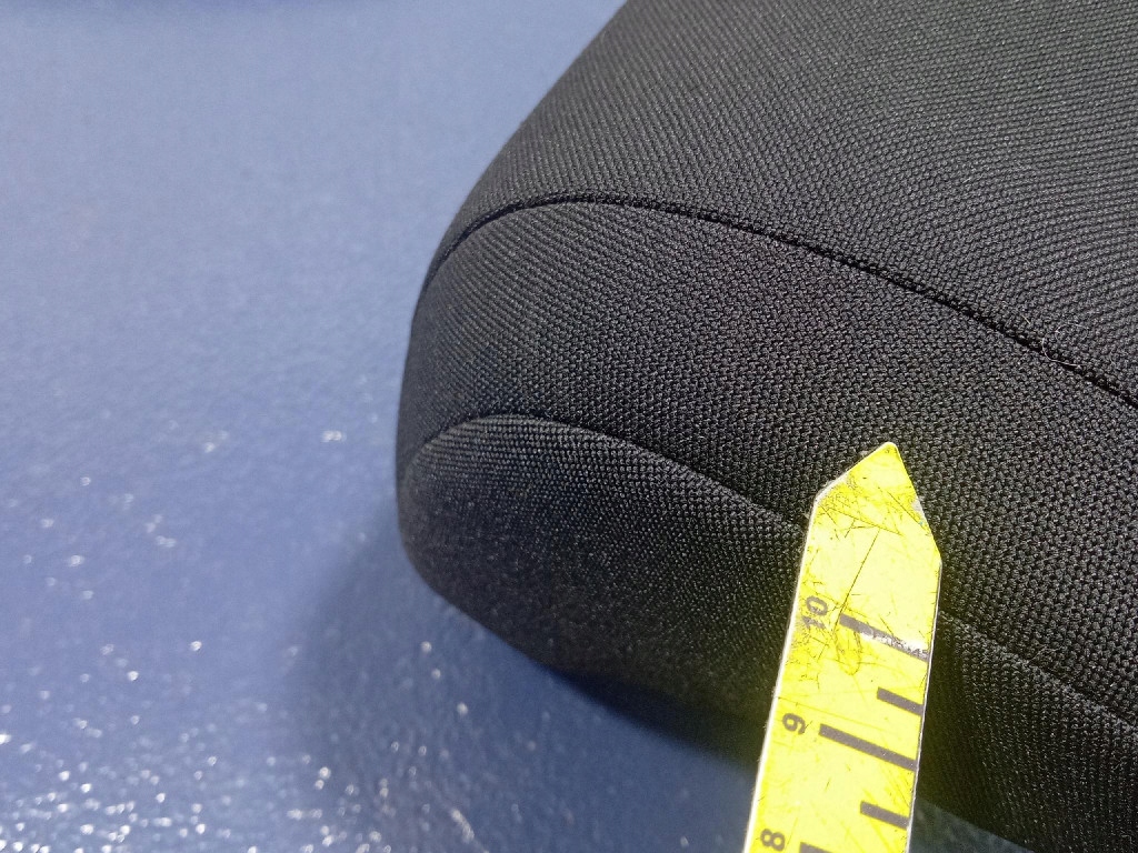 фото №6, Vw passat b8 kombi подголовник задняя сиденье задний