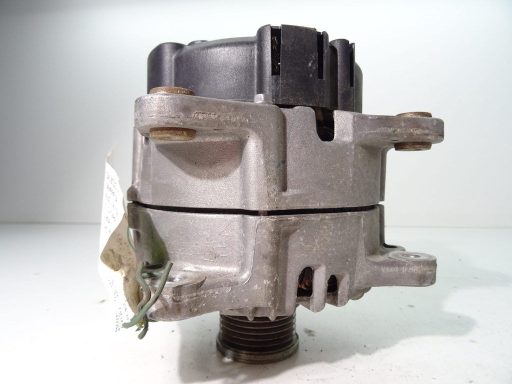 фото №1, Audi a6 s6 генератор 04l903017a .