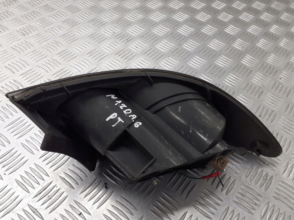 фото №4, Лампа правая задняя mazda 6 sedan