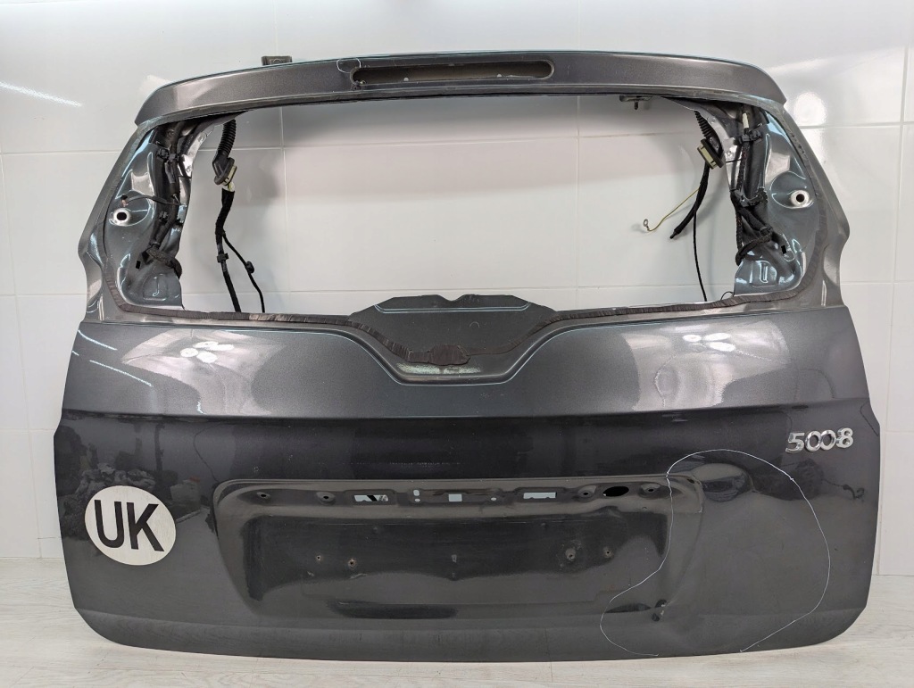 Купить Крышка багажника багажника peugeot 5008 01833