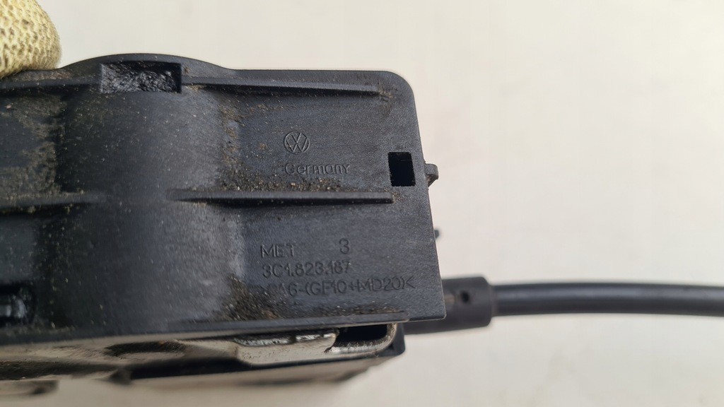 фото №7, Замок капот vw passat b7 alltrack 365 3c1823187 2.0l дизель 2007