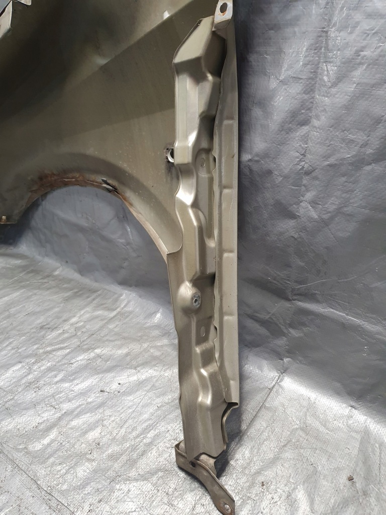 фото №13, Крила правий nissan primera p12 03r. lak: ey2z