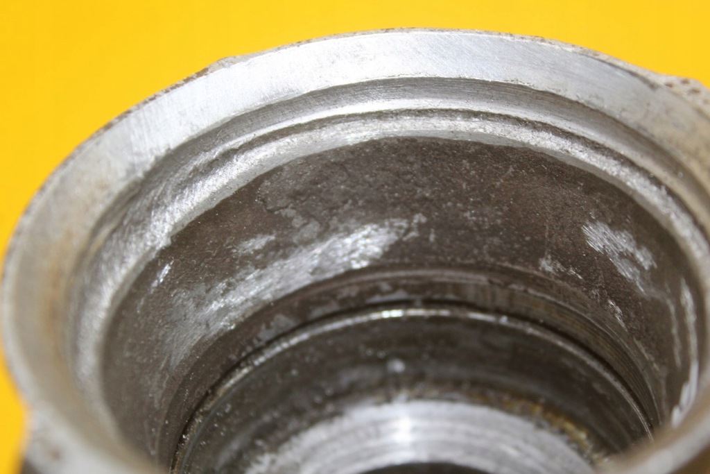 фото №5, Корпус полуось porsche panamera 970 4.8 bit m4870 9481152142r 94811501442