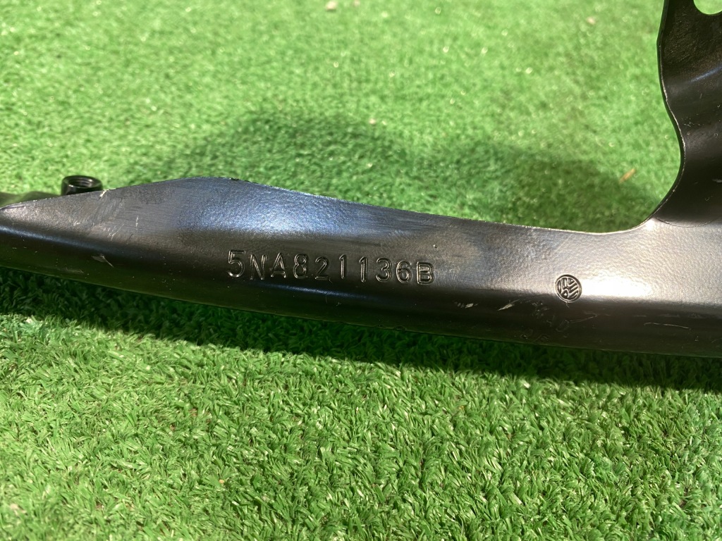 Vw tiguan ii 5na кронштейн кронштейн крыла правый перед 5na821136b Цена