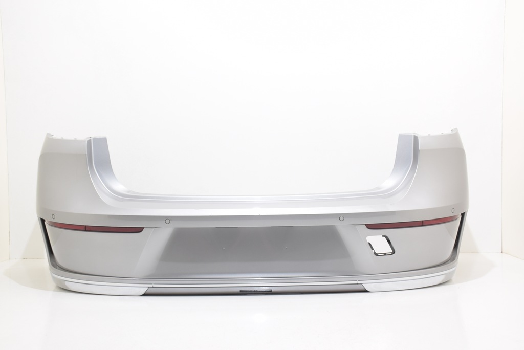 фото №1, Bmw 7 g70 бампер задняя basic 6 pdc хром spacesilber c67