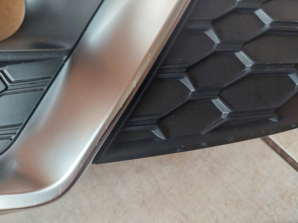 Решітка бампера - ліва перед - audi a5 8w6 - рестайлінг  - s-line Недорого