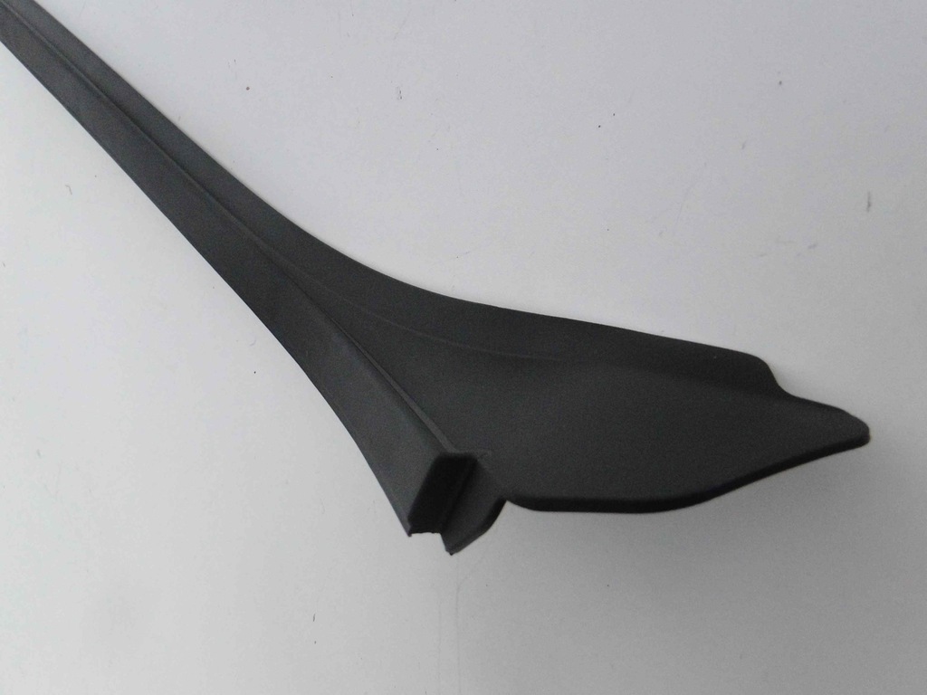 фото №7, Mercedes glb x247 247 молдинг лоток przy скло