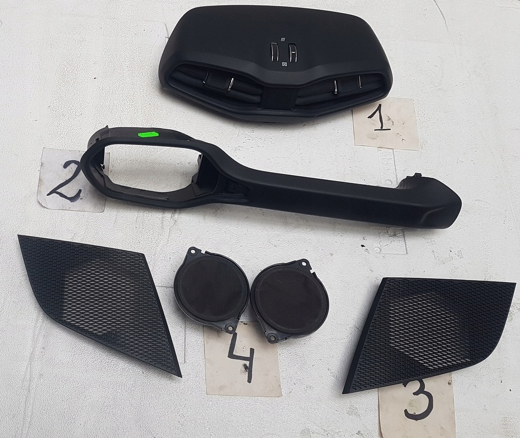 фото №1, Динамік заглушка динаміка консолі jeep renegade