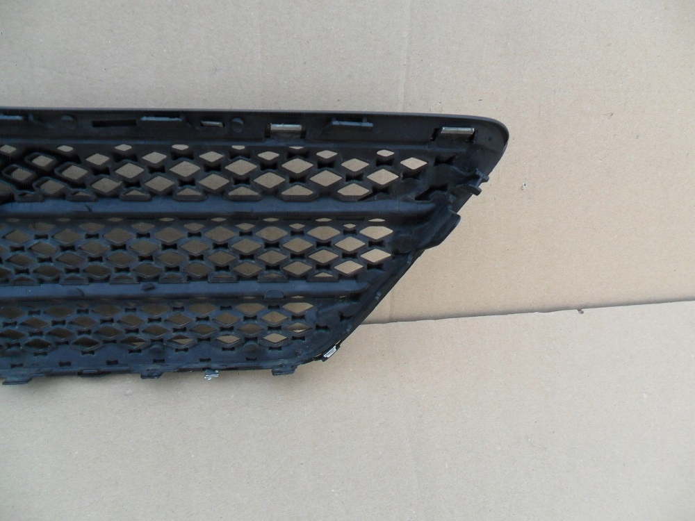 фото №10, Toyota corolla hb e12 2002 2003 решётка радиатора решётка радиатора