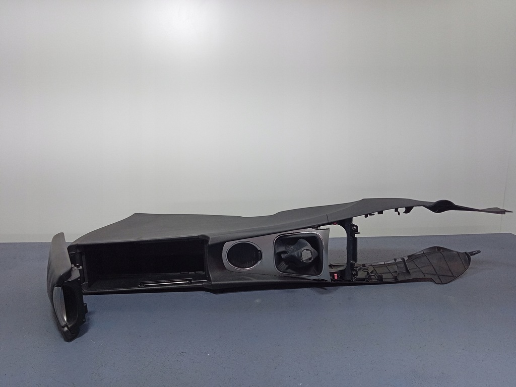 фото №6, Avensis t27 тунель підлокітник 58912-05010