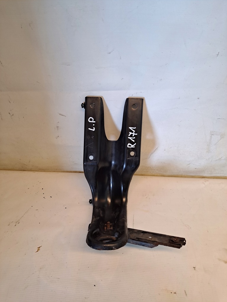 фото №1, Кронштейн радиатора левая mercedes slk r171