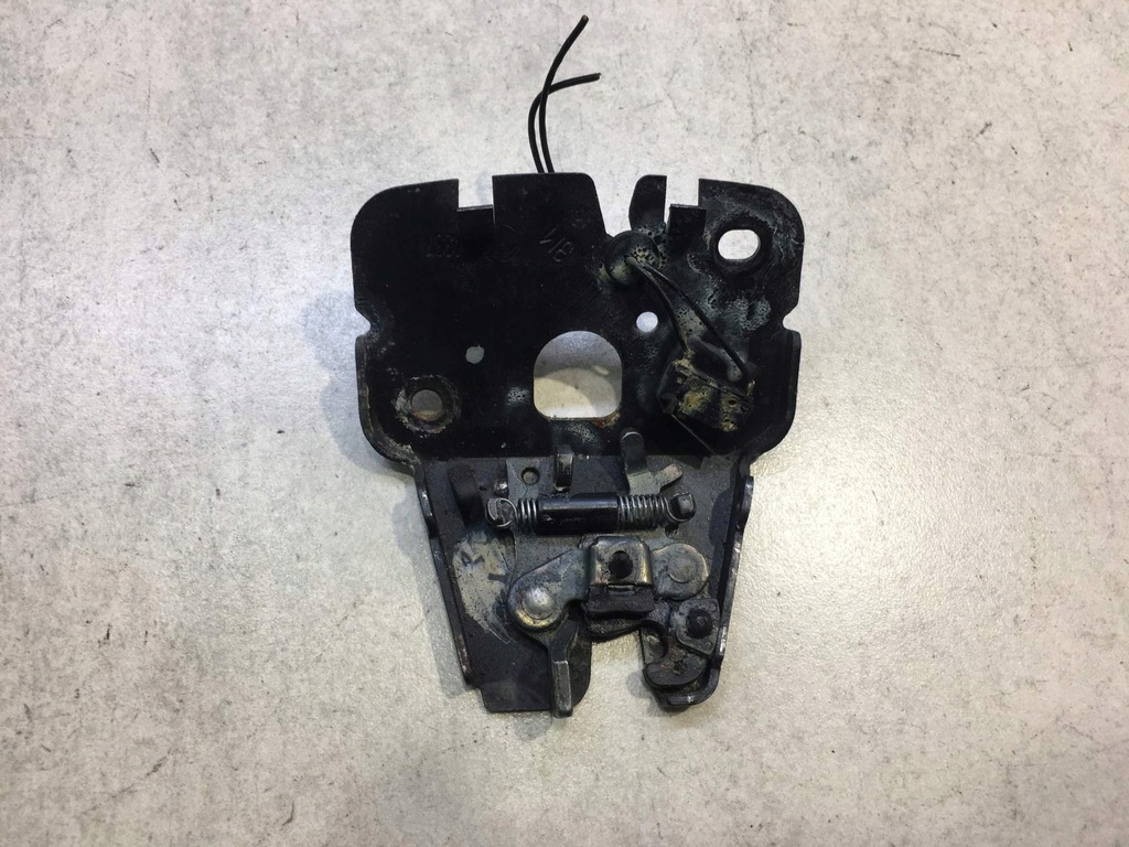 фото №1, Замок капот alfa romeo 156