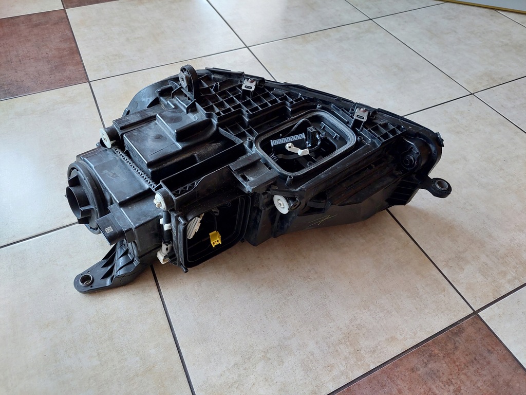 фото №9, Правая лампа - full led - mercedes gle w167