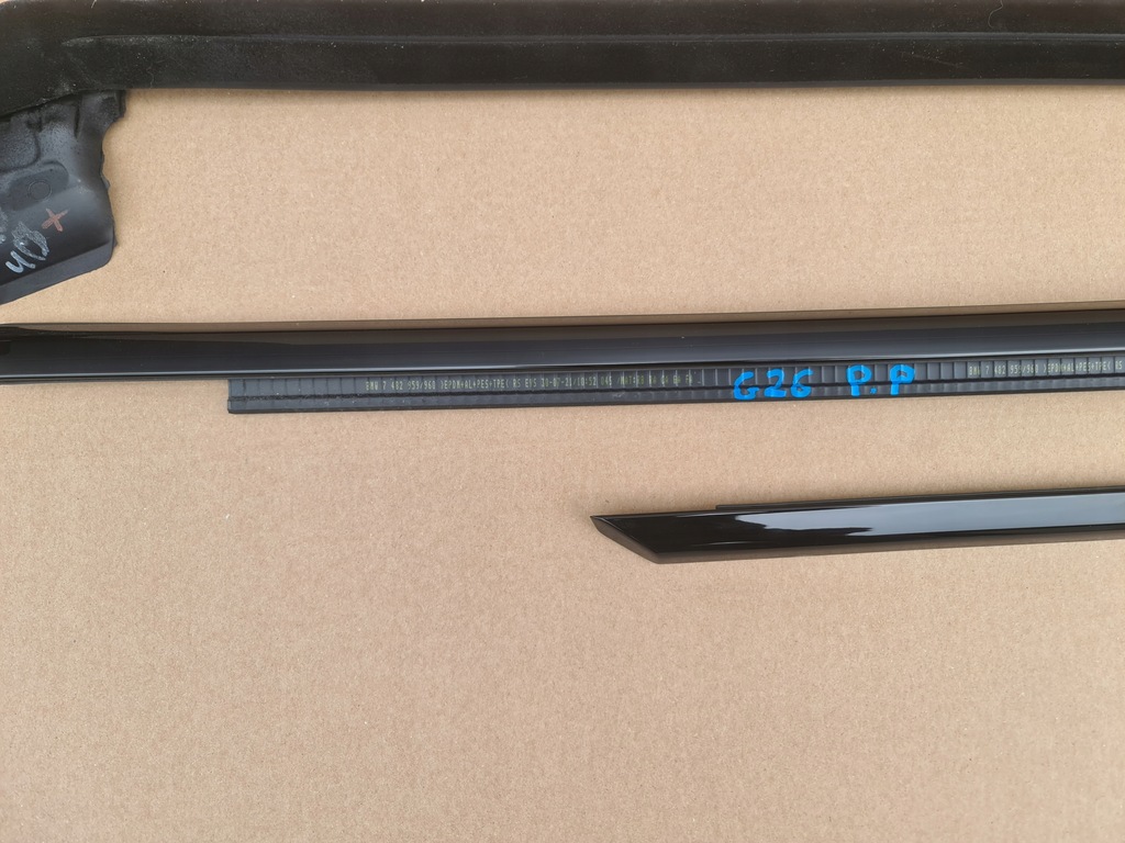 фото №7, Bmw i4 g26 молдинг ущільнювач права правий перед 7482959