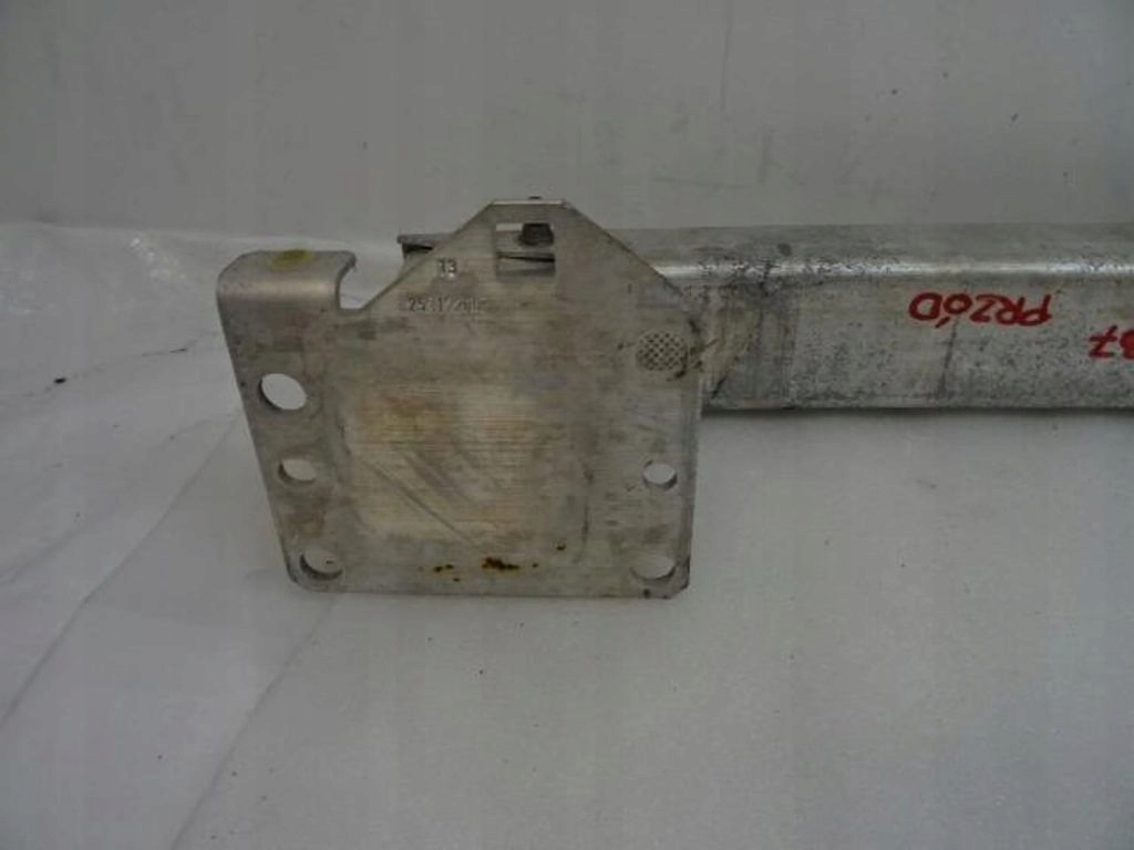 Citroen ds4 балка абсорбер бампера передній перед Зі Шроту