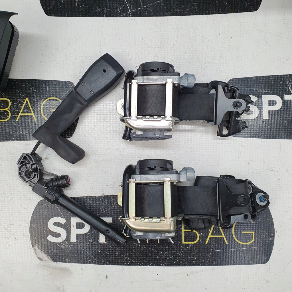 фото №8, Volvo s60 v60 ii приборная панель панель  подушки безопасности ремни подушка безопасности 2010 - 2018