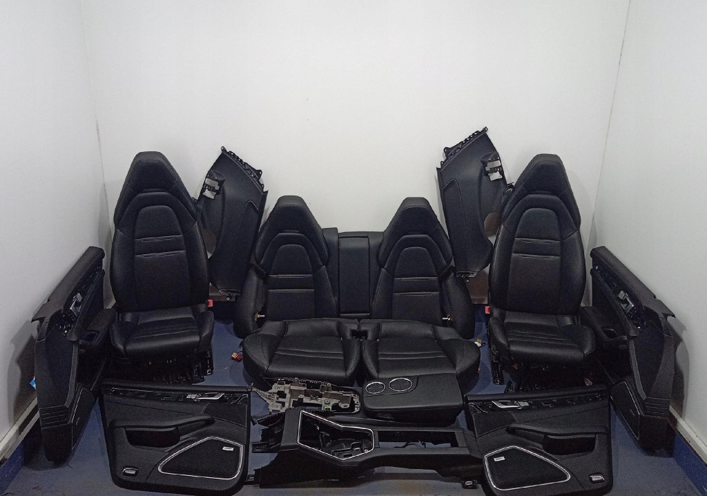 фото №1, Porsche panamera ii 971 turbo s сидіння заднє сидіння обшивки комплект