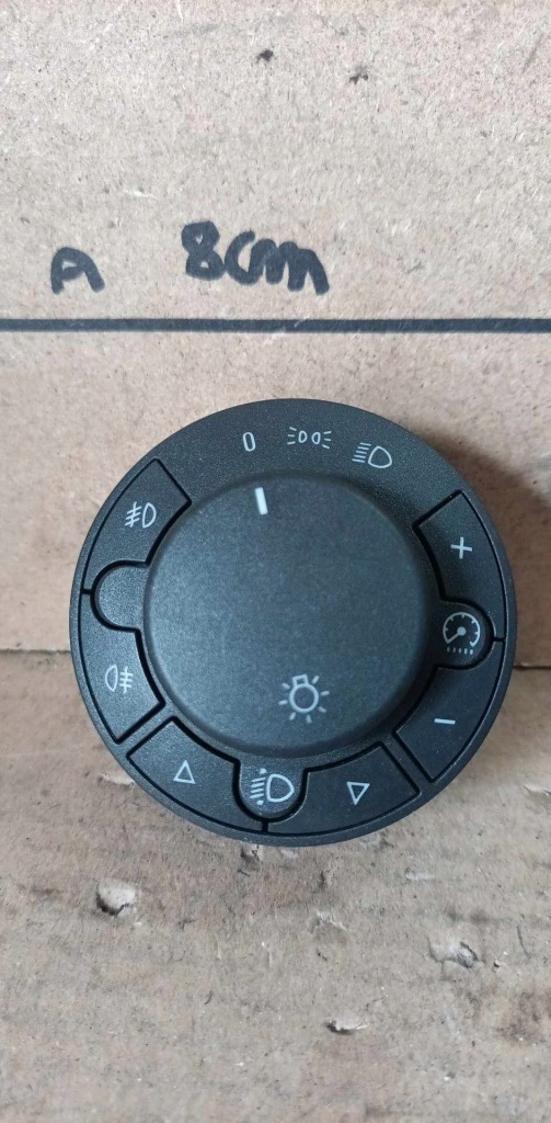 фото №1, Opel corsa d переключатель света 13249397eb europa