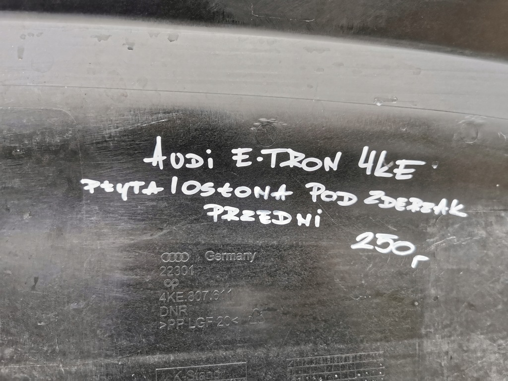 фото №8, Audi e tron 4ke плита защита pod бампер передний 4ke807611