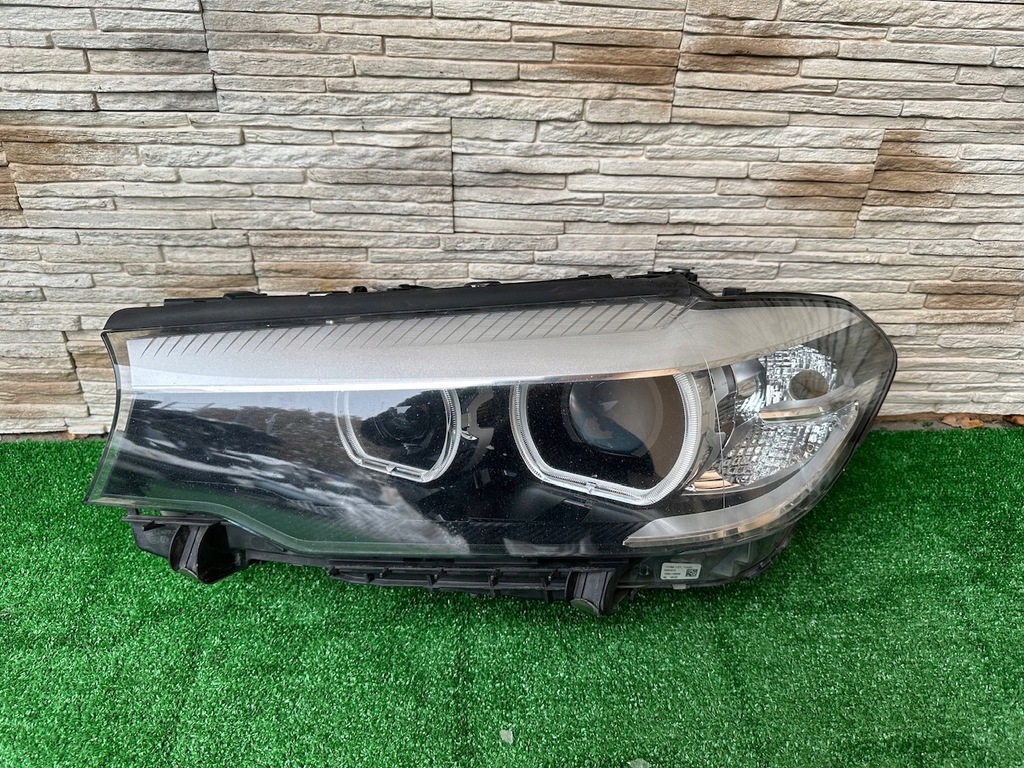 фото №1, Лампа bmw 5 g30 g31 led full led 8499111