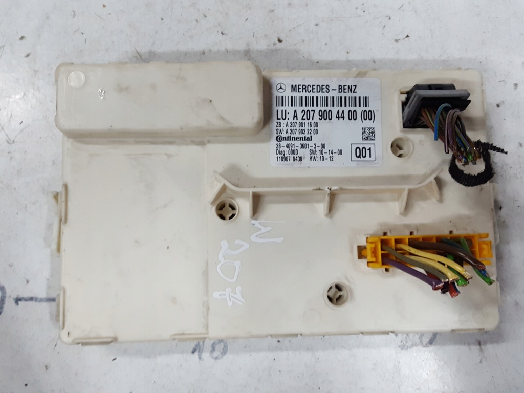 фото №1, Mercedes w207 09r- coupe модуль блок управления sam