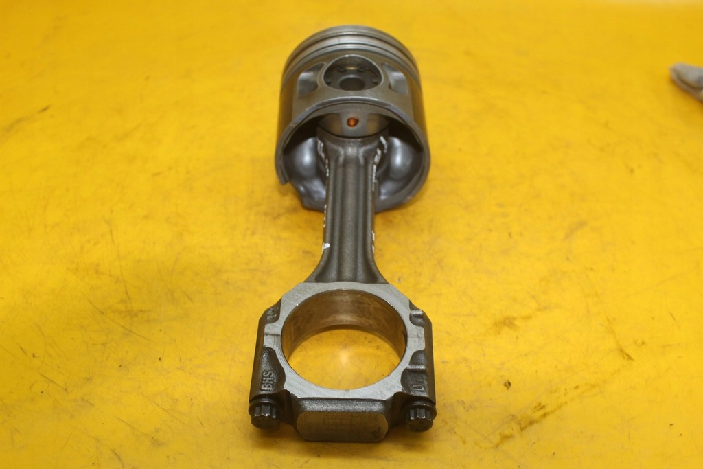 фото №13, Поршень шатун шатун 3 4 5 vw transporter t4 lt 2.5 tdi ajt 81l34 028h 074k