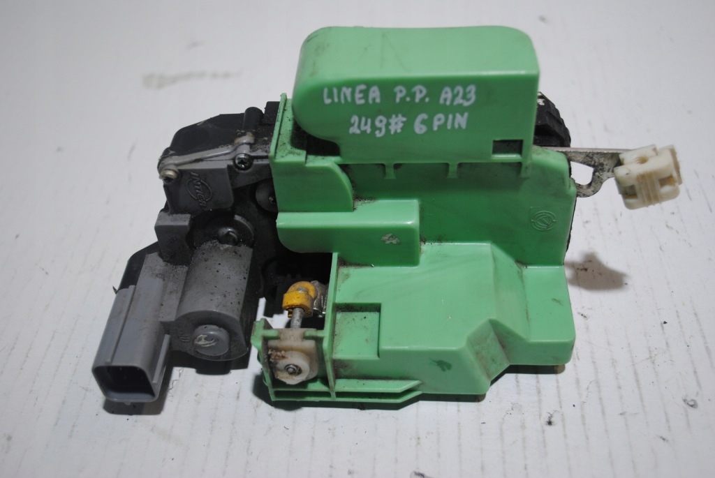 Купить Замок дверь правый перед fiat linea 6 pin