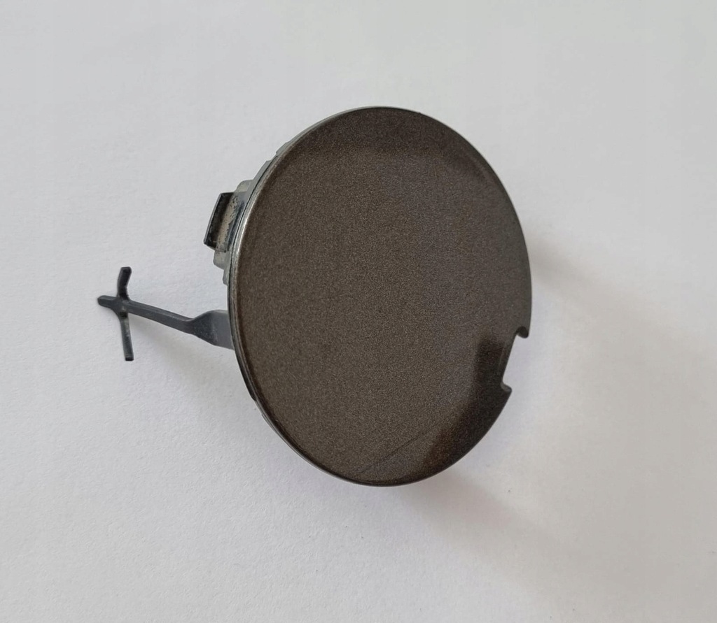 фото №1, Dacia sandero ii lift 2016- заглушка na фаркоп задняя