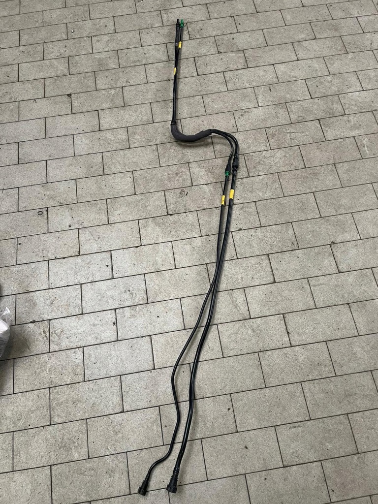 фото №1, Шланг топливный renault captur plug in 187913478r 223208402r 175065134r