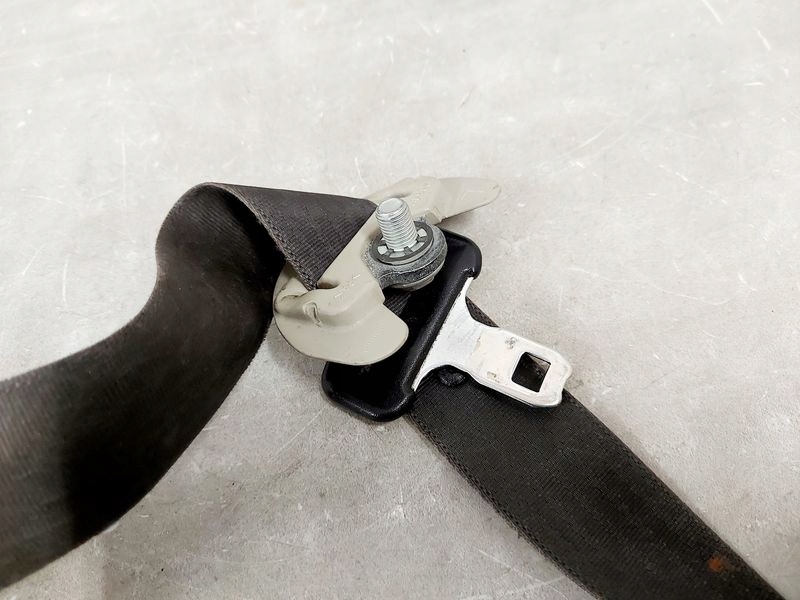 фото №9, Outback 3 iii pas безопасности левый перед 05-09