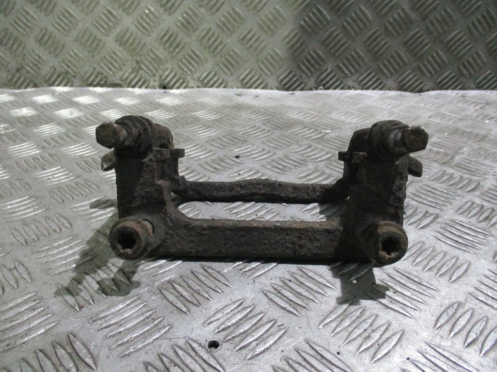 фото №8, Скоба перед peugeot 407 2.0 hdi 04-11r 278 mm