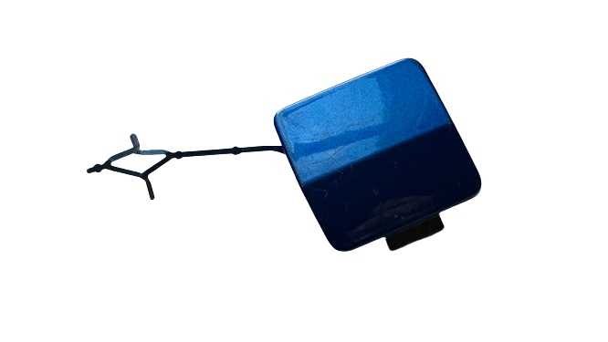 фото №1, Skoda scala 19- заглушка бампера фаркоп задняя