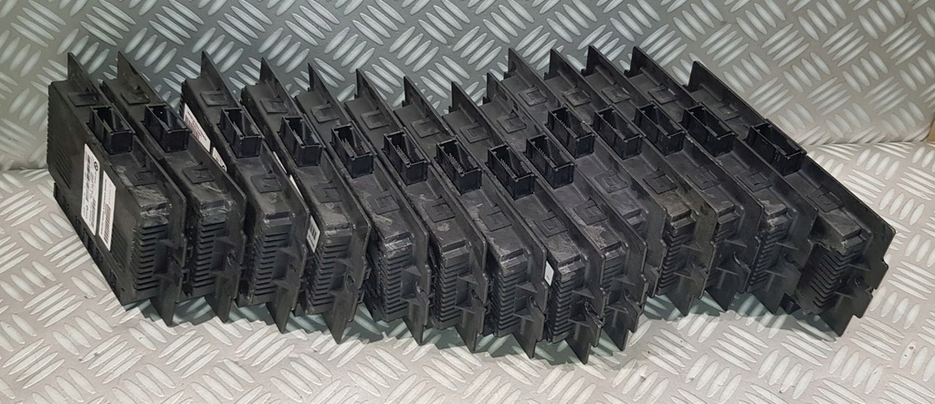 фото №10, Bmw 1 e82 e88 lci lift модуль блок управления света frm iii frm3 basis 9269815