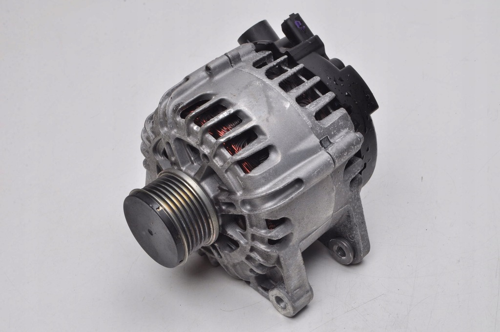 фото №1, Opel astra l 1.2 12v генератор 9835689480