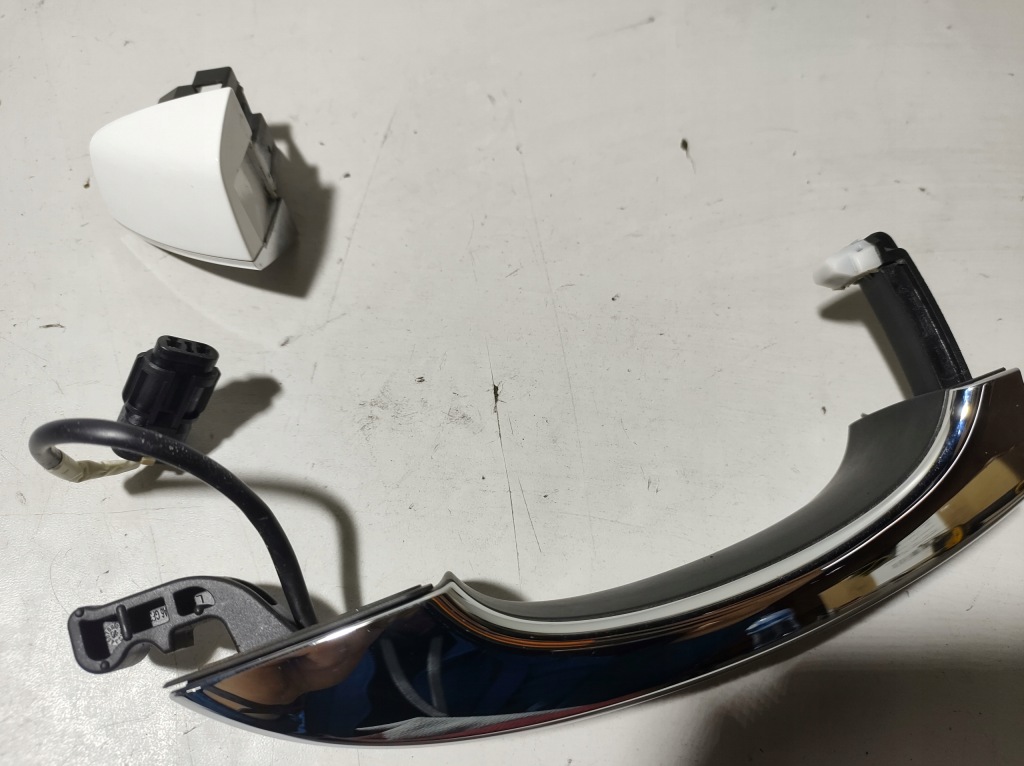 фото №5, Mg zs ev 2023 - ручка наружная левый перед uk