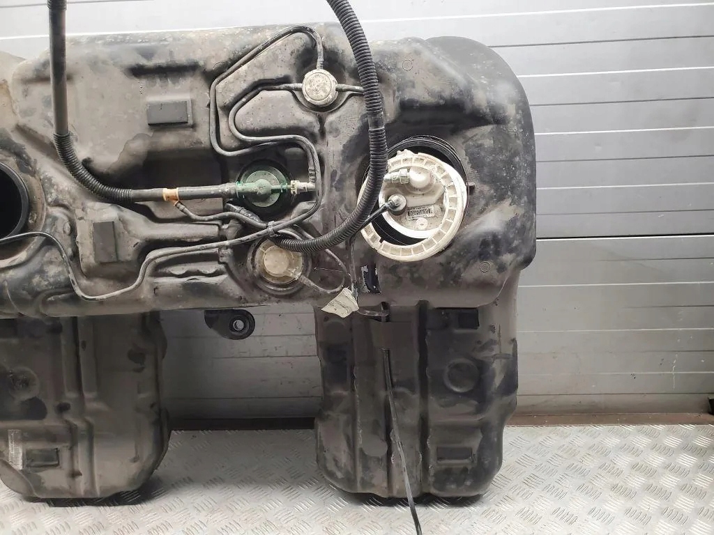 Бак топлива bmw x5 f15, f85 7164253 3.0l бензиновый 225kw 2015 Цена