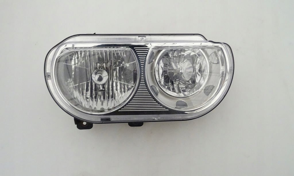 фото №1, 2009-2014 challenger лампа передняя левая перед