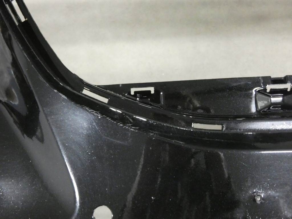 фото №6, Бампер, решётка средняя volvo v-40 ii