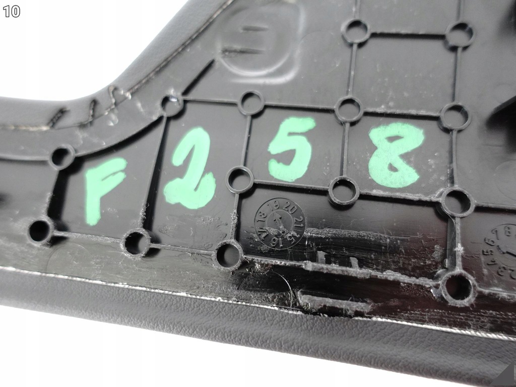 фото №11, Audi a5 s5 8w6 a4 s4 8w0 b9 15- правое обшивка консоли центральной кожа uk